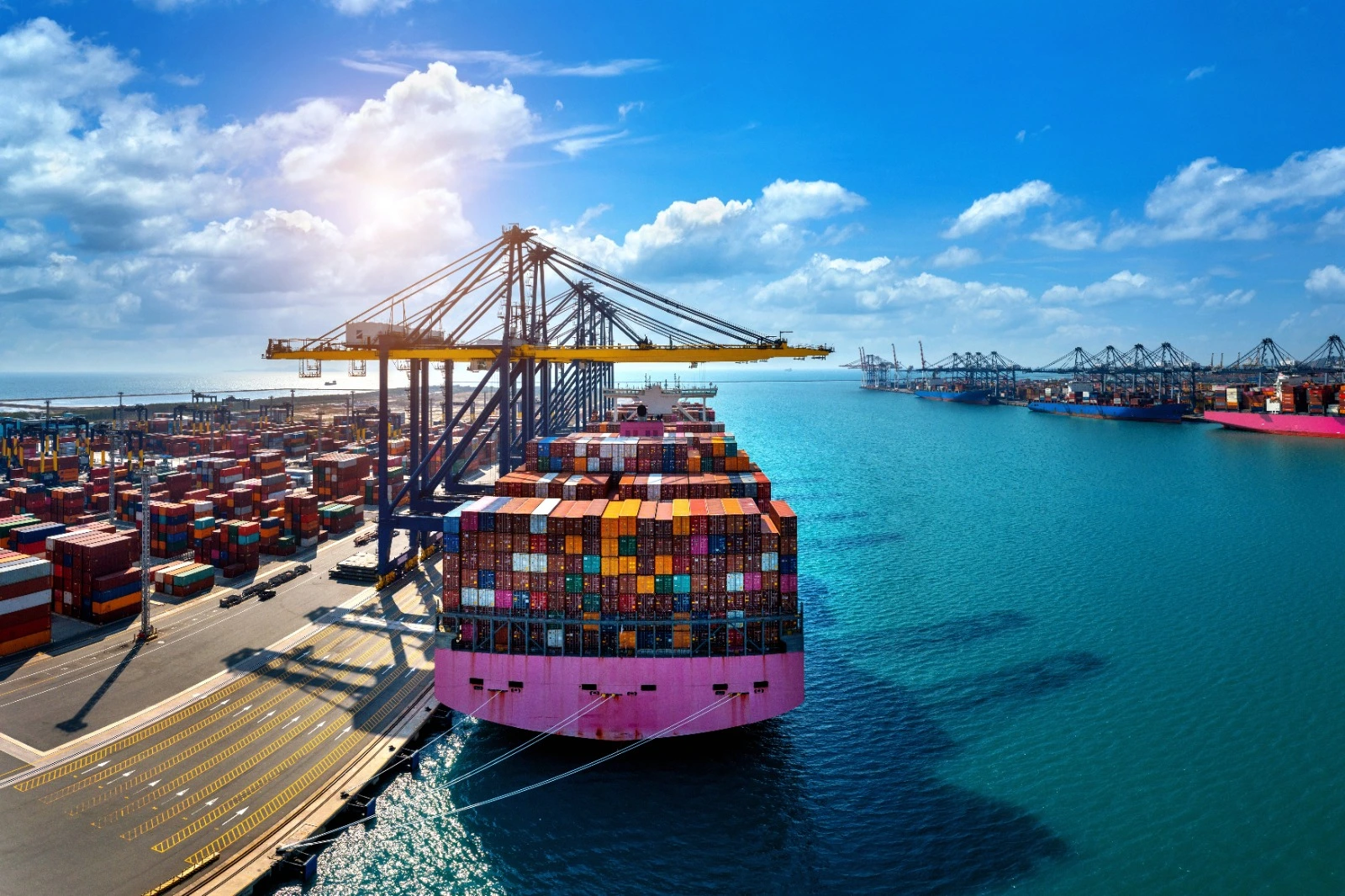 GCC Shipping and Logistics